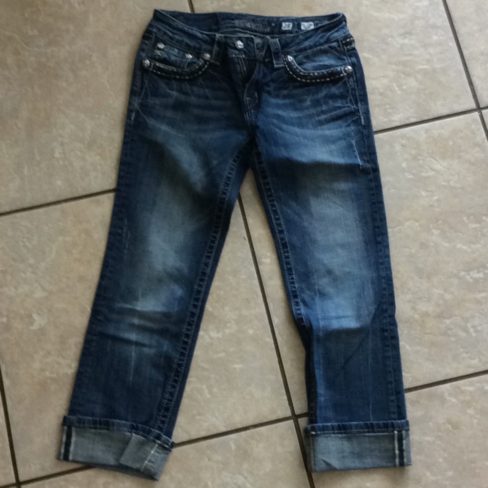 Miss Me Capri Jeans